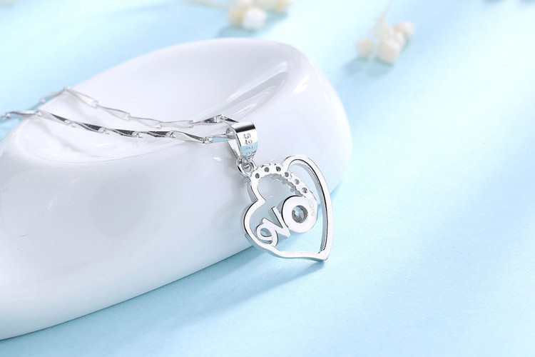 گردنبند نقره Love